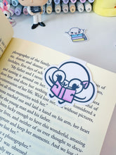 Load image into Gallery viewer, Hope Reading Magnetic Clippie
